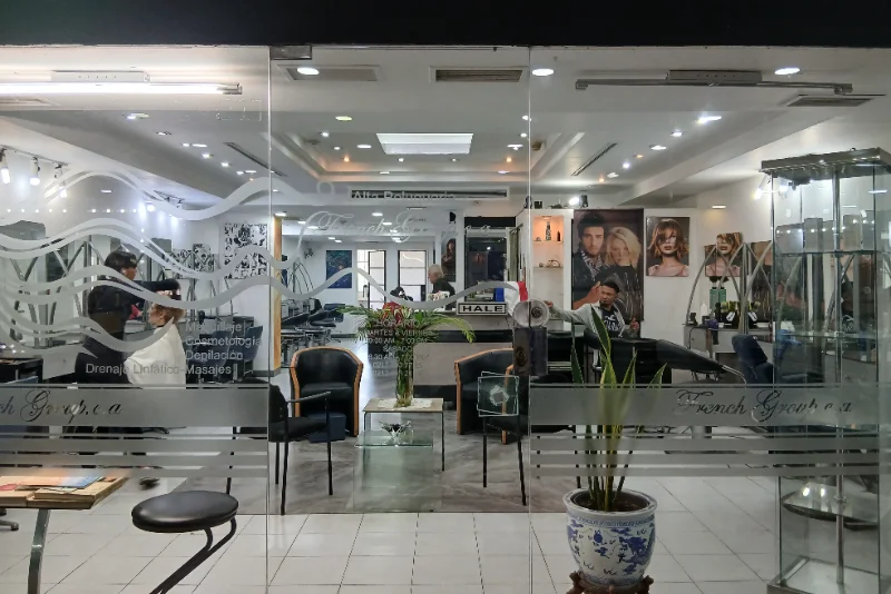 Interior de French Group
